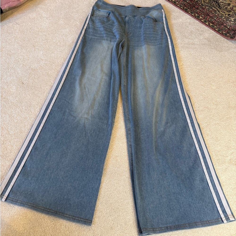 Halara Flex Light Blue Wide-leg Side Stripe Denim Jeans Size M - Picture 3 of 8